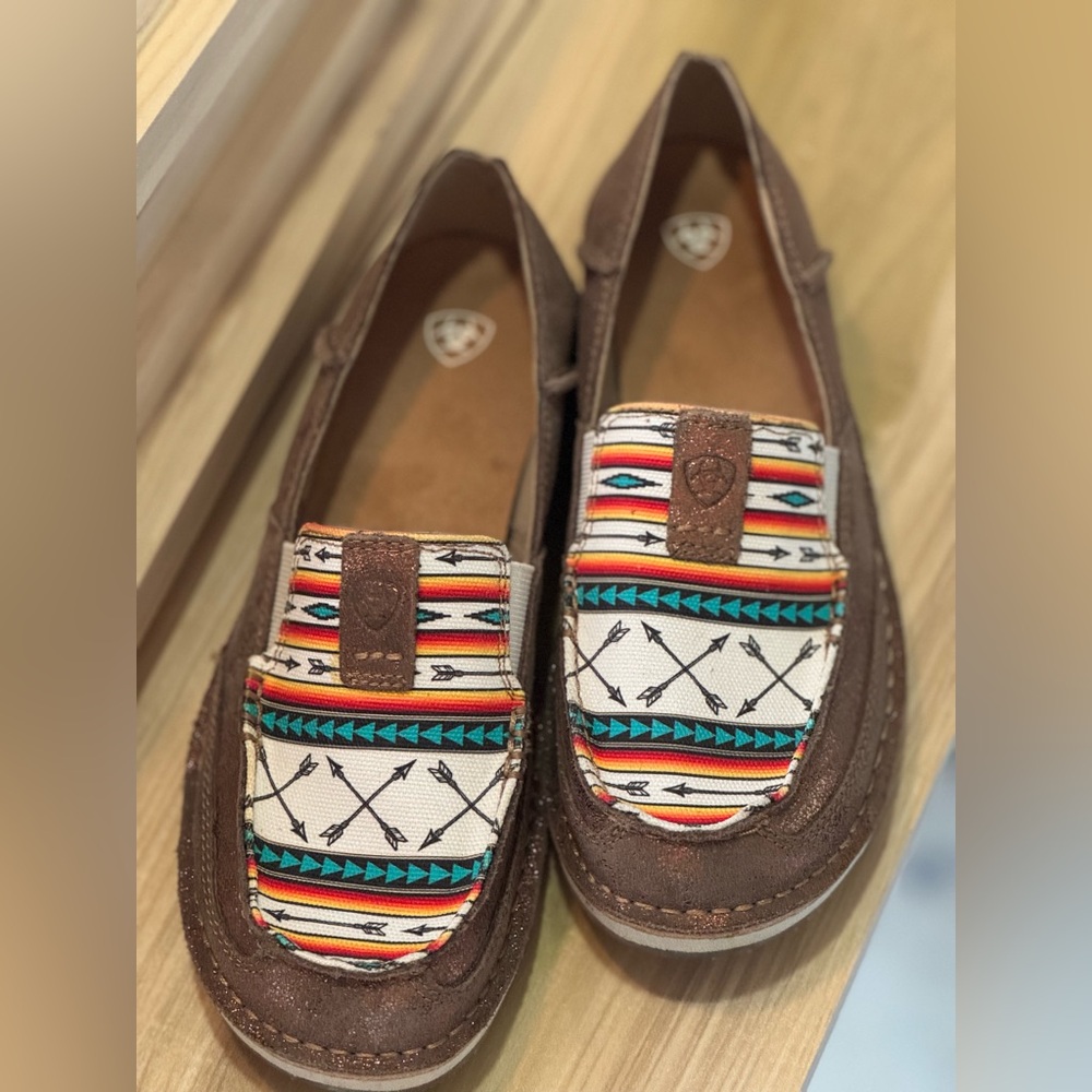 Ariat rose gold Aztec pattern Slip-On Shoes Y2K